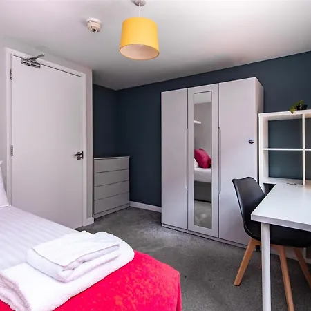 Varsity City - 6-Bed In Nottingham City Centre Exterior photo