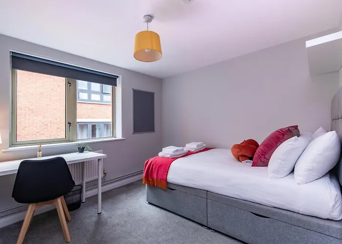 Varsity City - 6-Bed In Nottingham City Centre