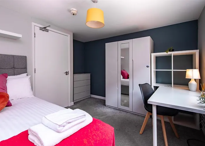 Varsity City - 6-Bed In Nottingham City Centre