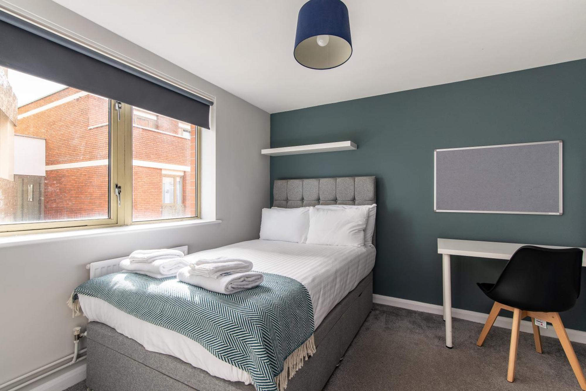 Varsity - 6-bed In Centre * Nottingham